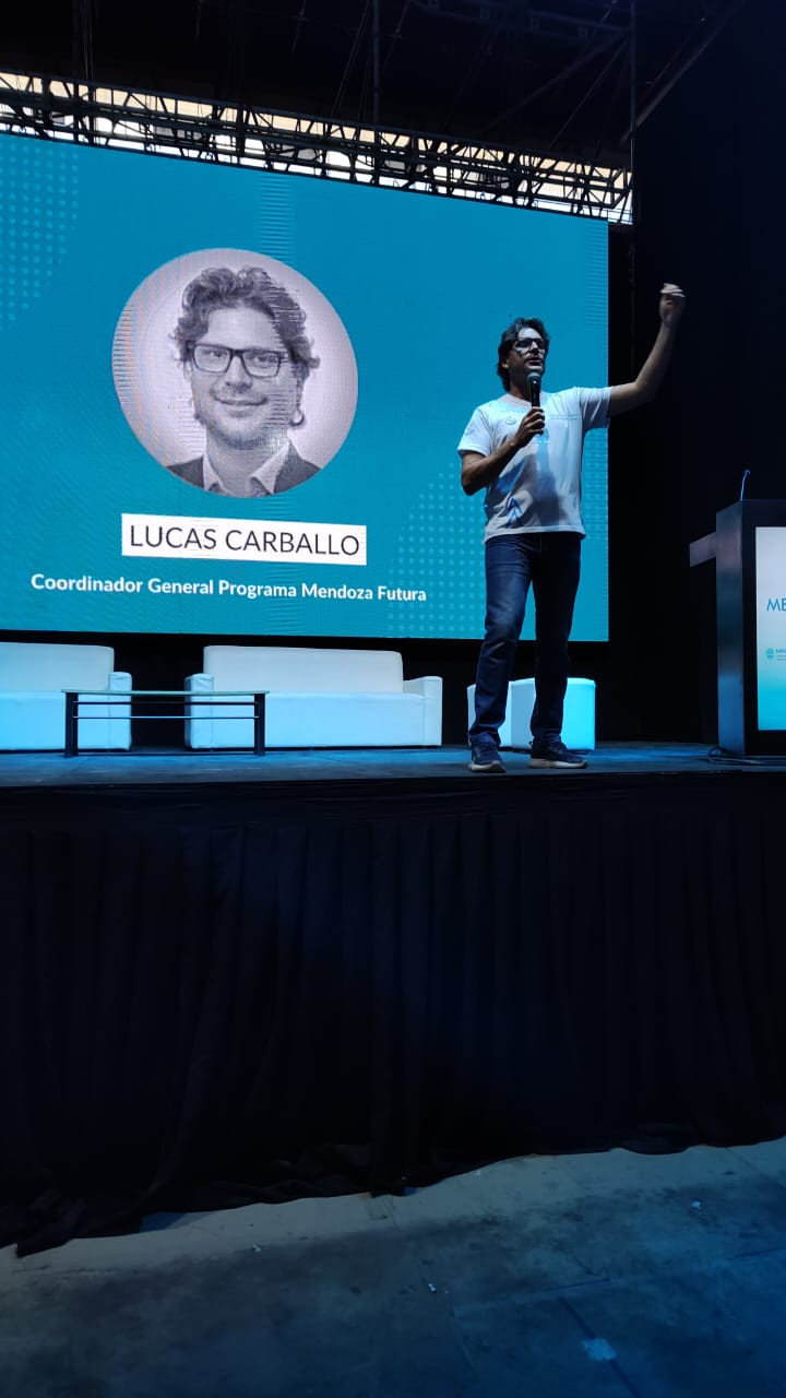 imagen portada Liderar desde el Autoliderazgo