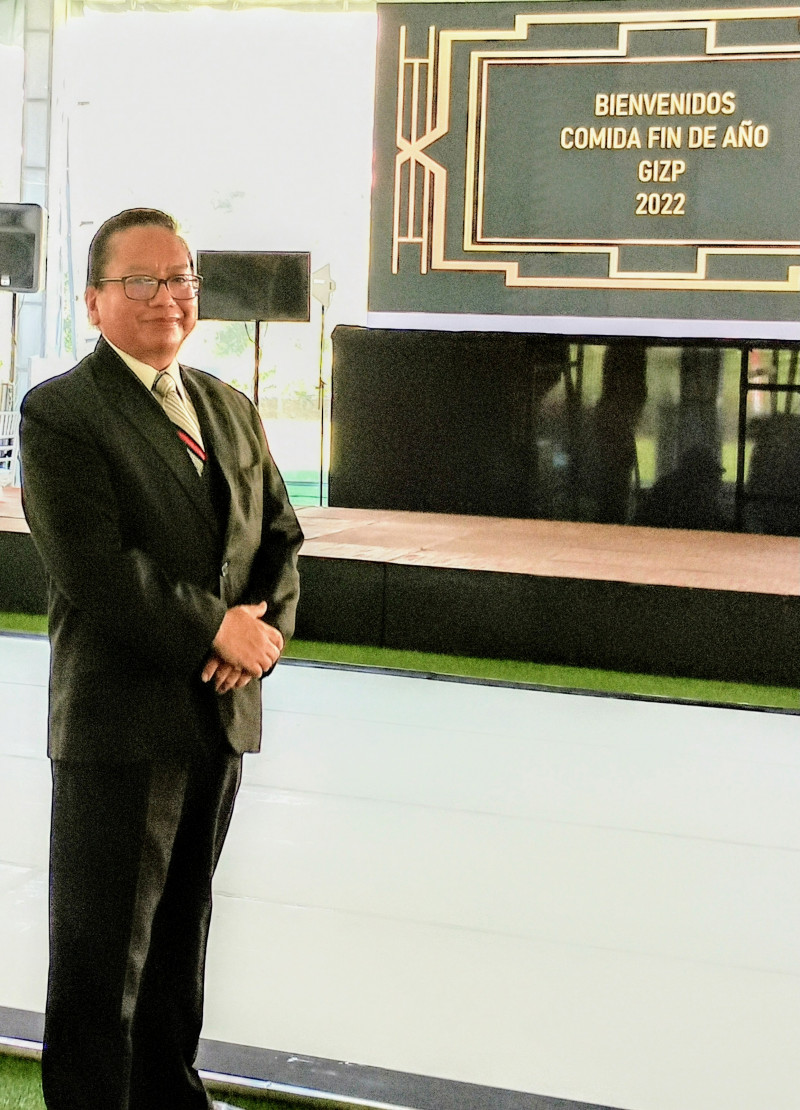 Galeria de JOSÉ CARLOS MIMIAGA OSORIO