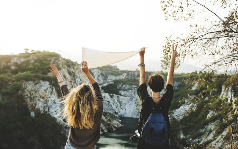 imagen portada La economía colaborativa como modelo de  negocio para empresas y emprendedores