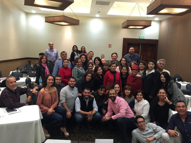 imagen portada Transformando tu mente para emprender  y despegar