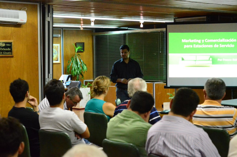 Foto portada Comunicación para entornos colaborativos