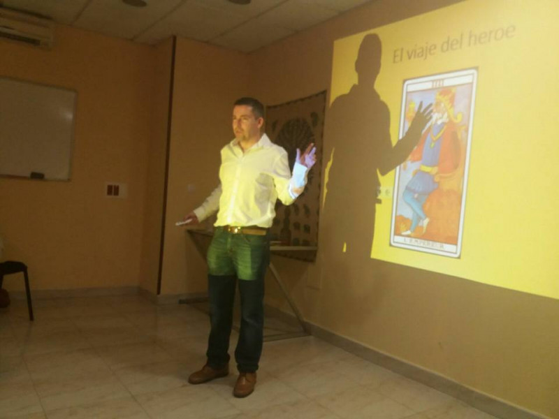 Foto portada La belleza del Tarot