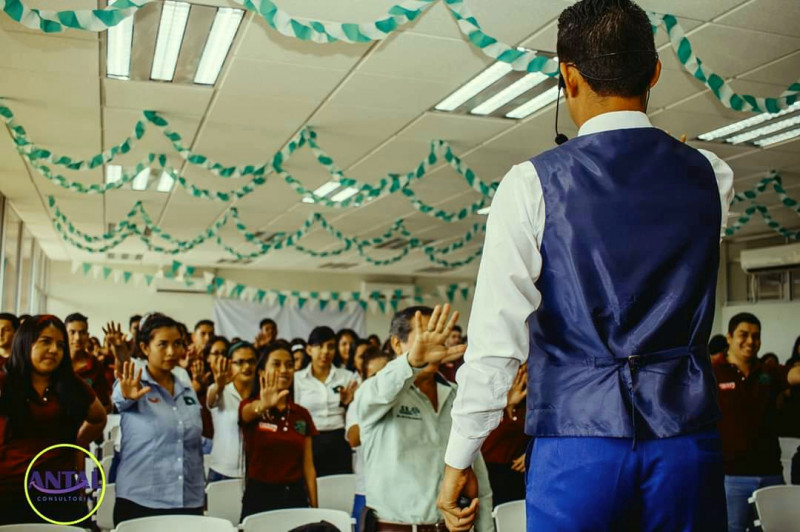 imagen portada Cómo ser un gerente de felicidad