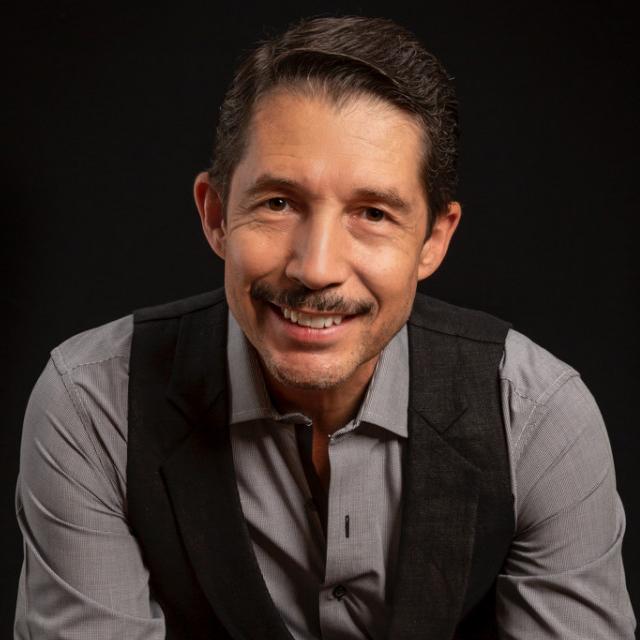 foto perfil Carlos Guzmán Dibella