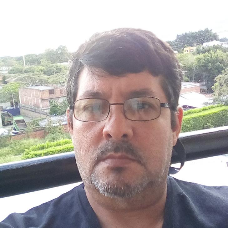 foto perfil Carlos Martínez