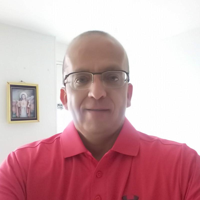 foto perfil Carlos Naranjo
