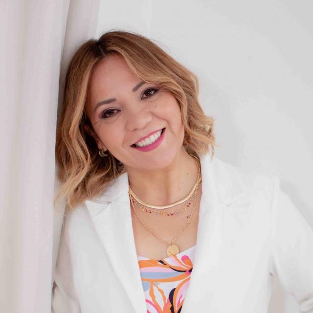 foto perfil Maria Esther Cabral Torres
