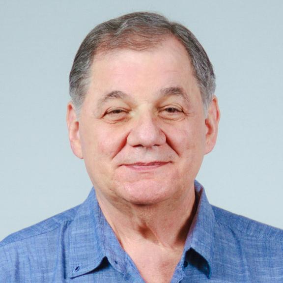 foto perfil León Trahtemberg