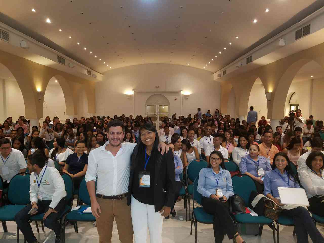 Galeria de Alejandro Ambrad