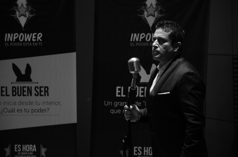 Galeria de CESAR SUAREZ URIBE