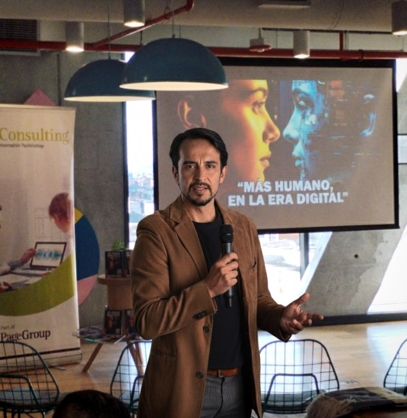 Galeria de Diego Gomez Villalobos