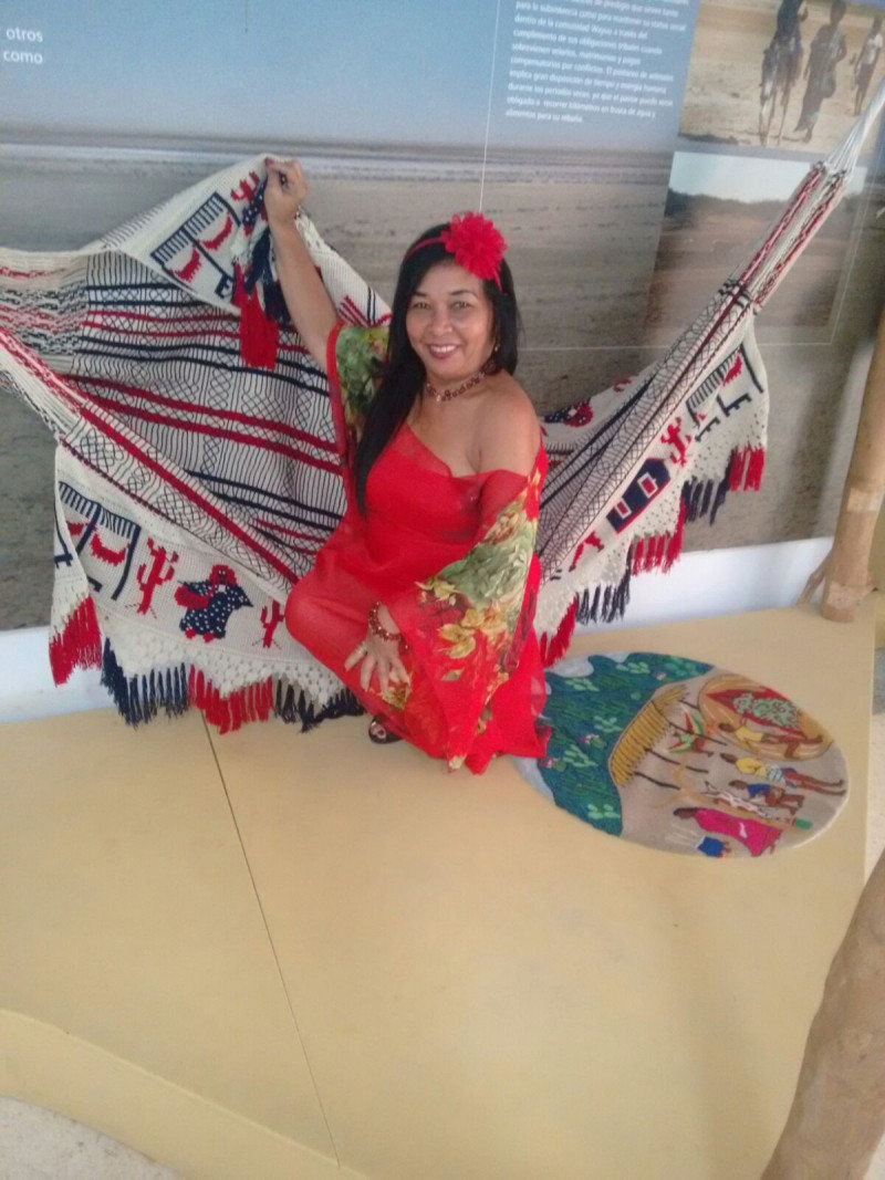 Galeria de GLENIA OÑATE DIAZ