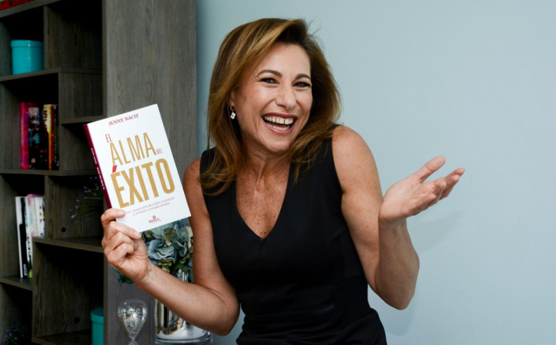 Galeria de JENNIFER NACIF BERMAN