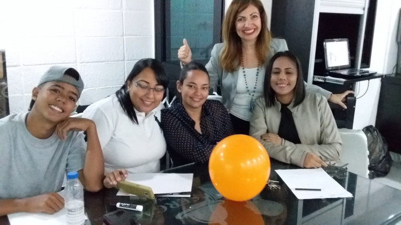 Galeria de Lirman Flores