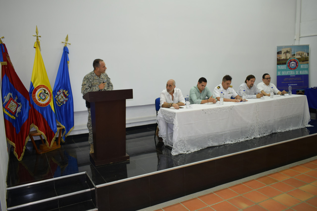 Galeria de LUIS ALBERTO ZAPATA VALENCIA