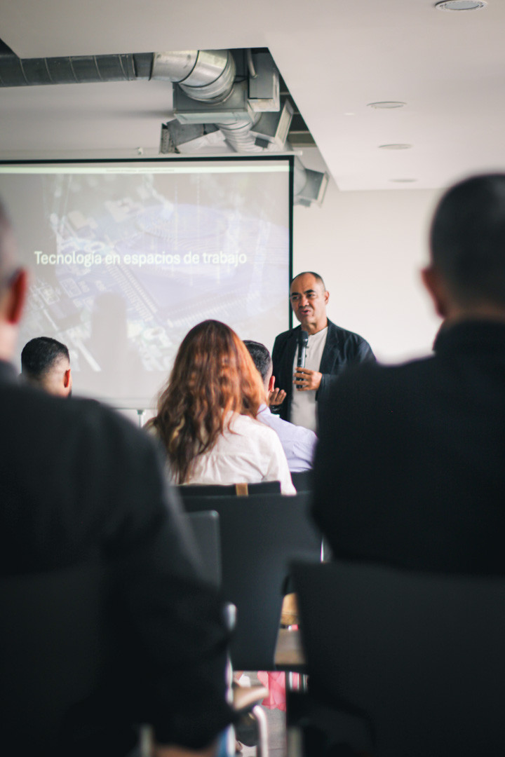 Galeria de Luis Fernando Montoya