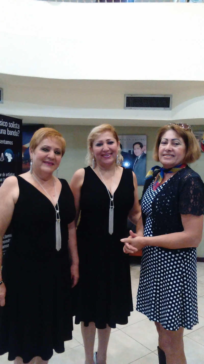 Galeria de MARIA EDITA ARAUJO NUÑEZ