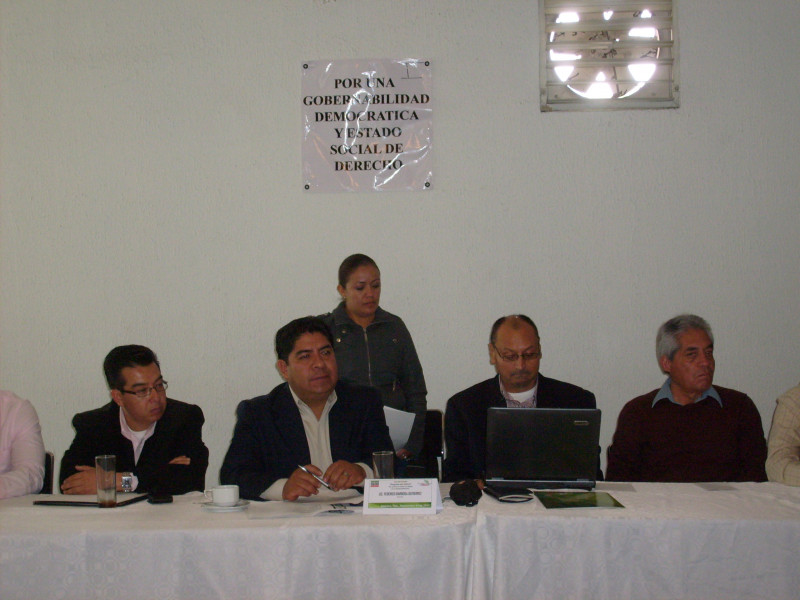 Galeria de Mauro Elliott Marquez