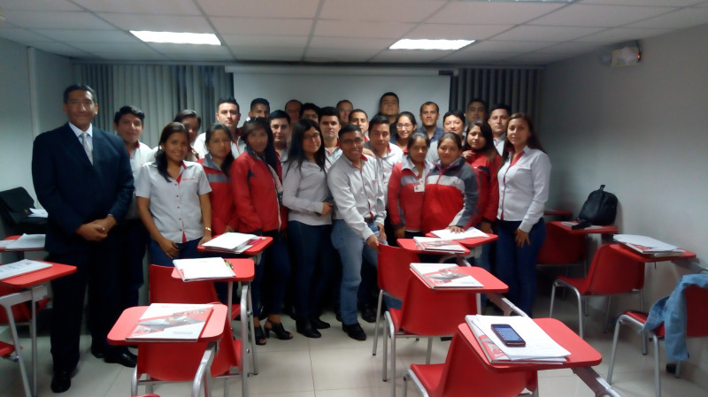 Galeria de Renzo Canevaro Chavez