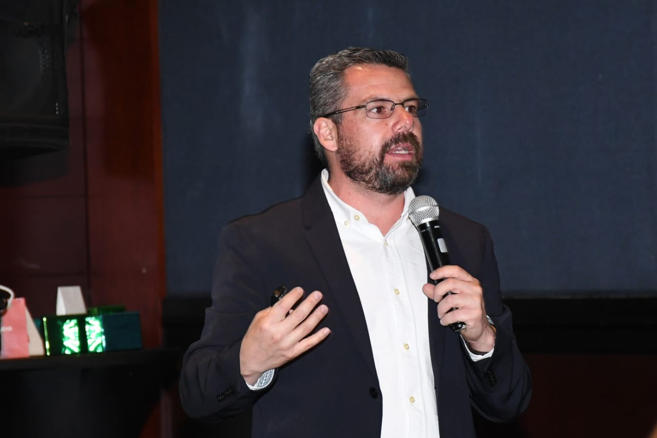 Galeria de Valentin Castellanos Mora